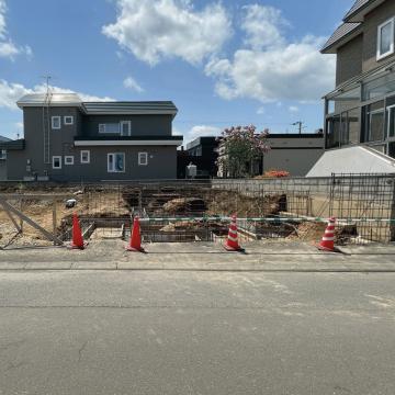 敷地の高低差を生かした家づくり